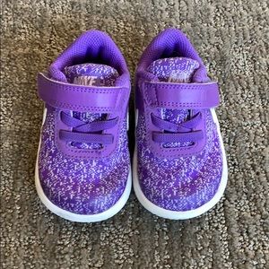 Toddler Nike Purple Flex sneakers | size 5